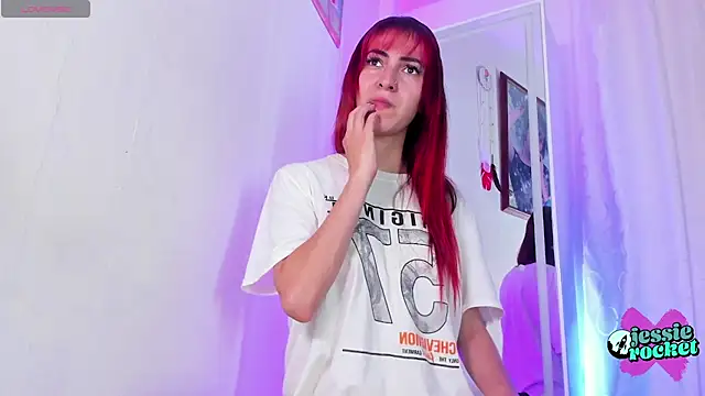 Snapshot of jessierocketx chatting on 11-27-25, 12:46 jessierocketx online show from 11-27-25, 12:46