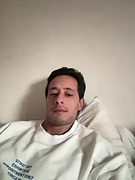 Snapshot of wolf_moon1 chatting on 07-27-26, 05:14 wolf moon1 online show from 07-27-26, 05:14
