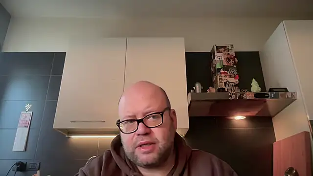 theitalianbear online show from 02-27-26, 06:46