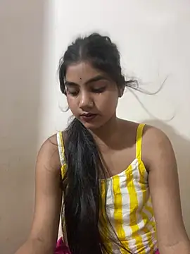 Aayesha Rawat online show from 07-28-26, 07:39
