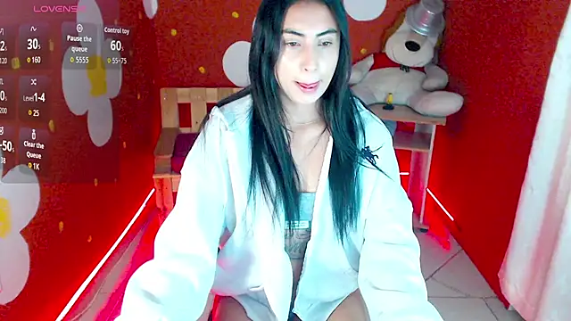 MeiLune online show from 08-07-26, 11:23