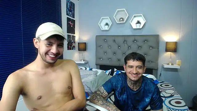 Snapshot of xxxthesupercum chatting on 07-28-26, 01:23 xxxthesupercum online show from 07-28-26, 01:23