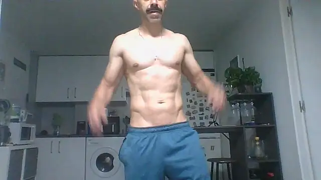 Lucasferx online show from 07-31-26, 05:07