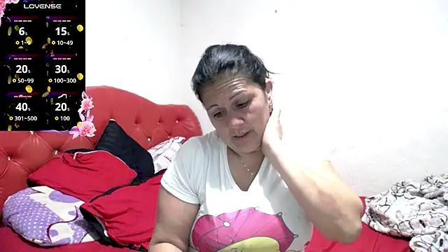Snapshot of sexy_jhoan88 chatting on 05-15-26, 10:50 sexy jhoan88 online show from 05-15-26, 10:50