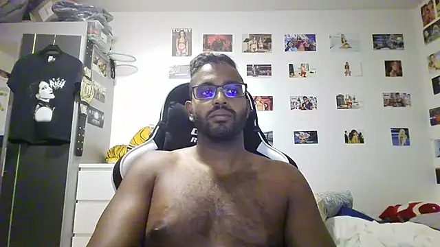 Snapshot of xXxChrisKissxXx chatting on 07-26-26, 06:59 xXxChrisKissxXx online show from 07-26-26, 06:59