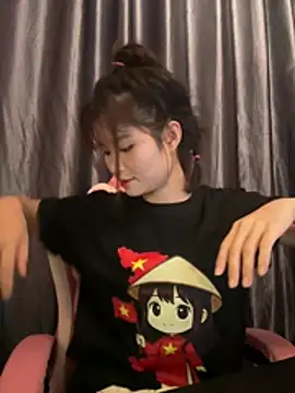 Snapshot of Rin-jeas chatting on 07-28-26, 08:10 Rin-jeas online show from 07-28-26, 08:10