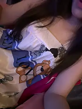Snapshot of Rin-jeas chatting on 07-28-26, 07:39 Rin-jeas online show from 07-28-26, 07:39