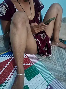MEERA8008 online show from 08-06-26, 12:01