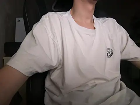 Snapshot of virgin19yo_ chatting on 07-30-26, 09:25 virgin19yo online show from 07-30-26, 09:25