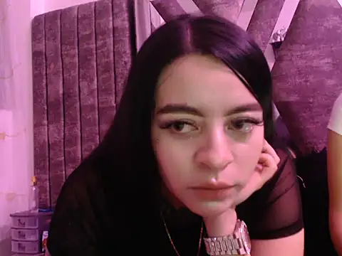 Snapshot of aisha_alice chatting on 07-28-26, 12:23 aisha alice online show from 07-28-26, 12:23