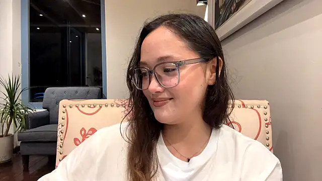 SolangeEggert online show from 07-28-26, 01:10