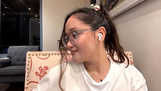 SolangeEggert online show from 07-28-26, 02:13