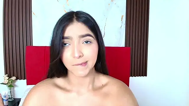 Snapshot of maddysonmiller_ chatting on 07-28-26, 04:39 maddysonmiller online show from 07-28-26, 04:39