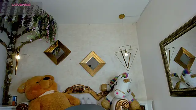 Snapshot of HungLatinoFemboy chatting on 07-28-26, 08:01 HungLatinoFemboy online show from 07-28-26, 08:01