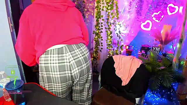 EllieFantastique online show from 03-09-25, 05:28