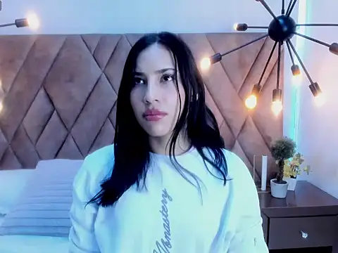 Snapshot of Im_manuela chatting on 07-31-26, 01:43 Im manuela online show from 07-31-26, 01:43