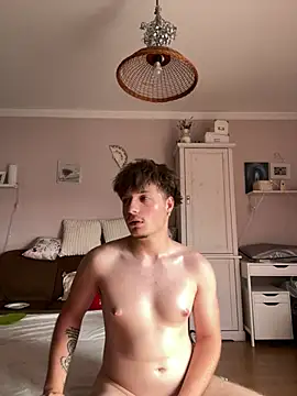 Snapshot of nikitktom chatting on 08-01-26, 03:11 nikitktom online show from 08-01-26, 03:11