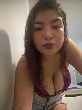 SofiaDinamita online show from 08-04-26, 04:42