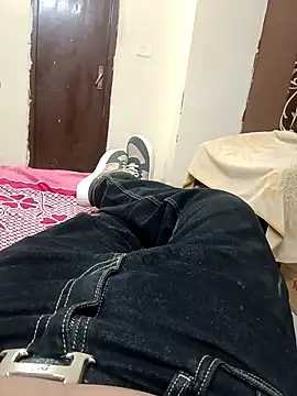 Manish48609 online show from 04-09-26, 02:22