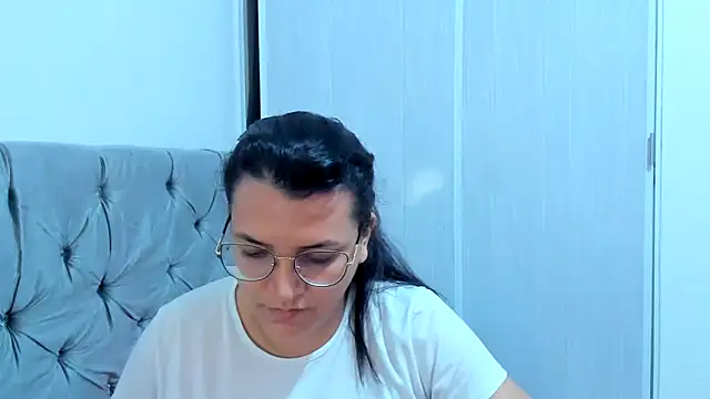 MARILYN GARCIA online show from 01-16-25, 02:30