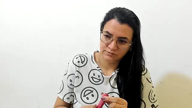 MARILYN GARCIA online show from 11-29-25, 01:25