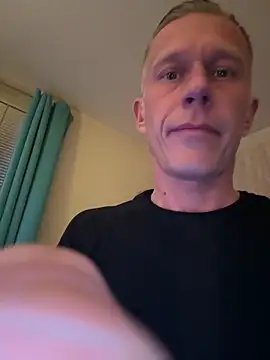 slaveboy2016xh online show from 02-27-25, 10:53