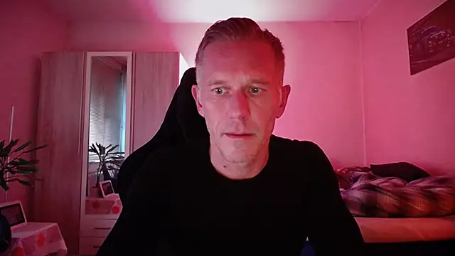 slaveboy2016xh online show from 10-16-25, 03:57