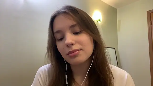 HootedIlk online show from 08-07-26, 02:30