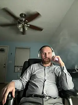 Drewsplayroom online show from 08-10-26, 01:31