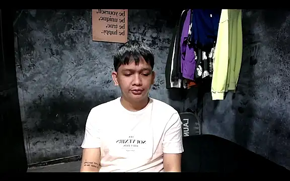 Snapshot of asianPinoy4you chatting on 01-15-26, 03:11 asianPinoy4you online show from 01-15-26, 03:11