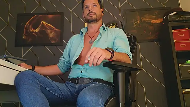 Snapshot of ChrisKox chatting on 03-12-25, 10:59 ChrisKox online show from 03-12-25, 10:59