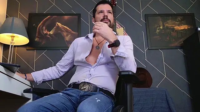 Snapshot of ChrisKox chatting on 11-13-25, 06:12 ChrisKox online show from 11-13-25, 06:12