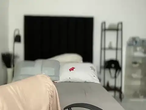 your bianca69 online show from 03-06-25, 11:31