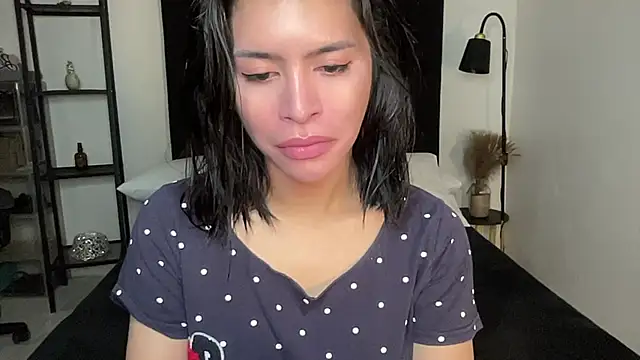 your bianca69 online show from 02-18-26, 11:33