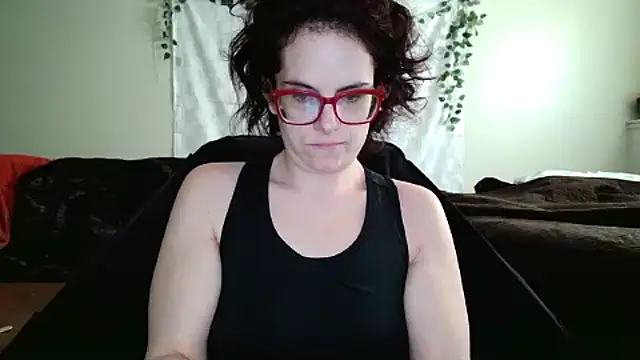 JessaBella online show from 04-20-26, 05:37