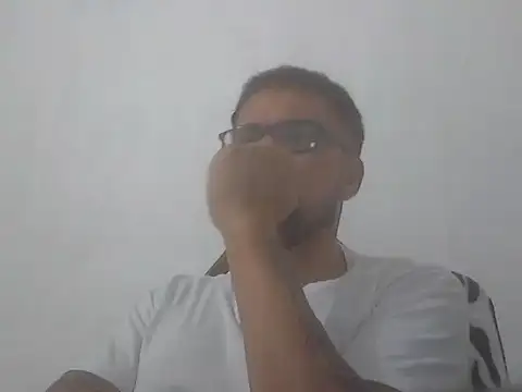 Snapshot of el_principe_hot chatting on 02-06-26, 04:17 el principe hot online show from 02-06-26, 04:17