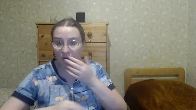 Snapshot of Smart_Rose chatting on 01-29-25, 08:14 Smart Rose online show from 01-29-25, 08:14