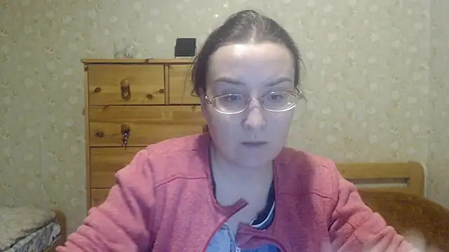 Snapshot of Smart_Rose chatting on 02-02-25, 02:56 Smart Rose online show from 02-02-25, 02:56