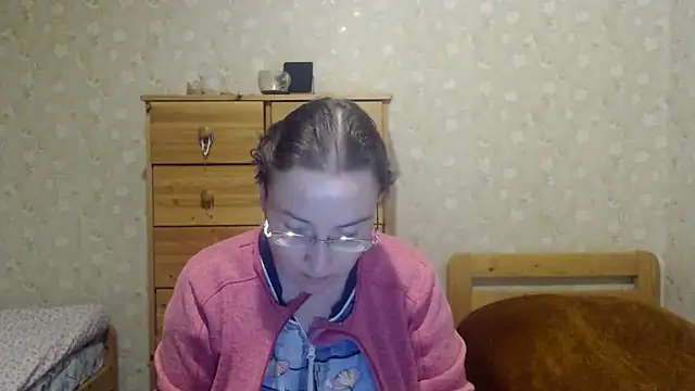 Snapshot of Smart_Rose chatting on 03-13-25, 07:06 Smart Rose online show from 03-13-25, 07:06