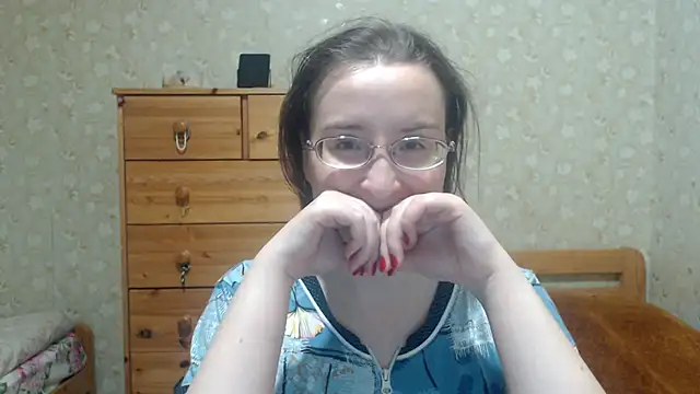 Snapshot of Smart_Rose chatting on 11-04-25, 04:39 Smart Rose online show from 11-04-25, 04:39