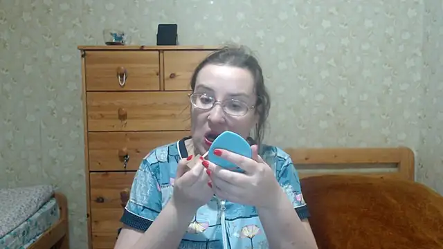 Snapshot of Smart_Rose chatting on 11-29-25, 02:53 Smart Rose online show from 11-29-25, 02:53