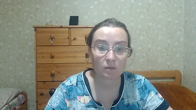 Smart Rose online show from 12-22-25, 04:37