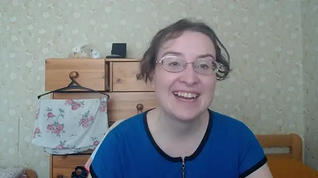 Smart Rose online show from 04-10-26, 12:32