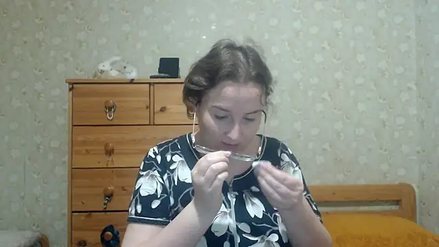 Smart Rose online show from 04-17-26, 04:43