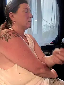 Natali UA online show from 09-30-25, 06:07