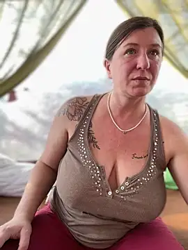 Natali UA online show from 04-01-26, 01:41