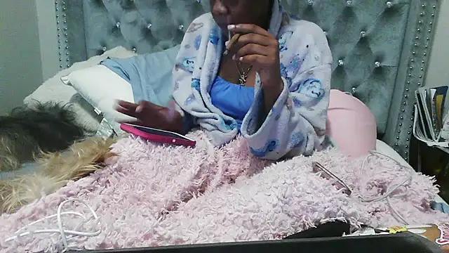 Beautifulkash online show from 11-29-25, 01:25