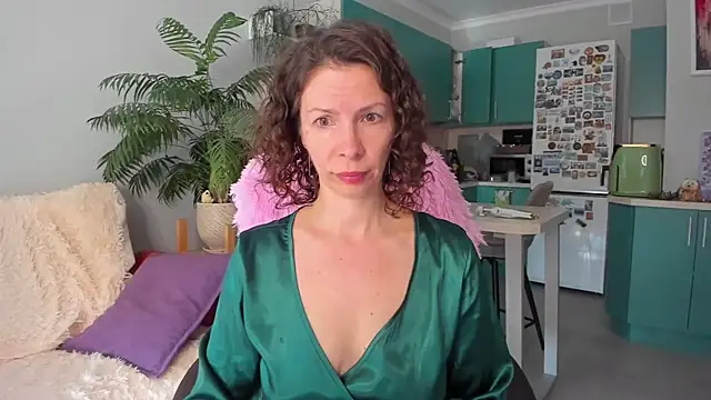 ChristinaGlory online show from 05-09-26, 02:55