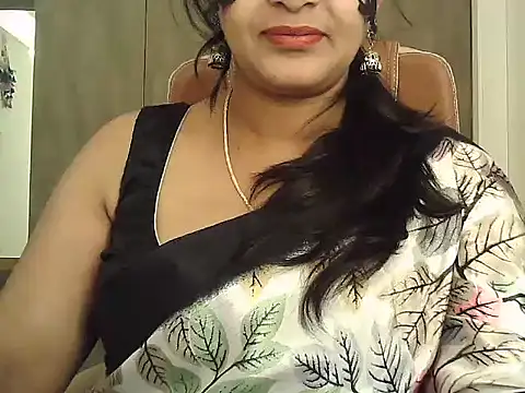 Snapshot of Spandana_Sweety chatting on 02-11-26, 06:18 Spandana Sweety online show from 02-11-26, 06:18