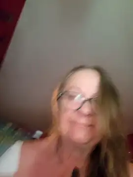 MucMilf59 online show from 04-17-26, 06:27